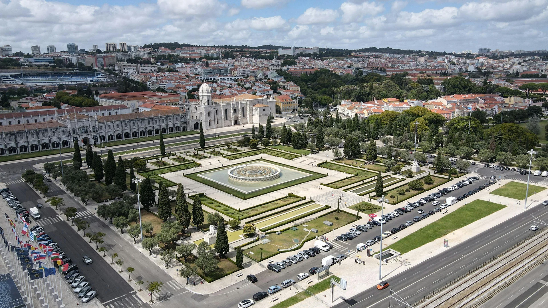 imperio square